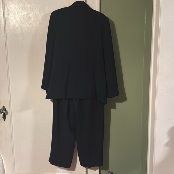 Women’s Blue Pants Suit 14P Average - Picture 3 of 16